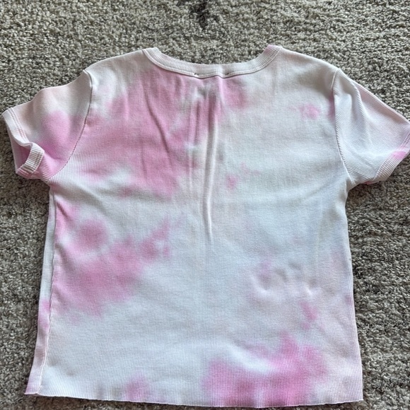 Pink White Tie-Dye short sleeve crop top "90s baby" Embroidered on front - Picture 7 of 9